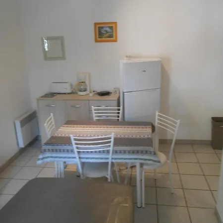 Bel Bord De Apartman *