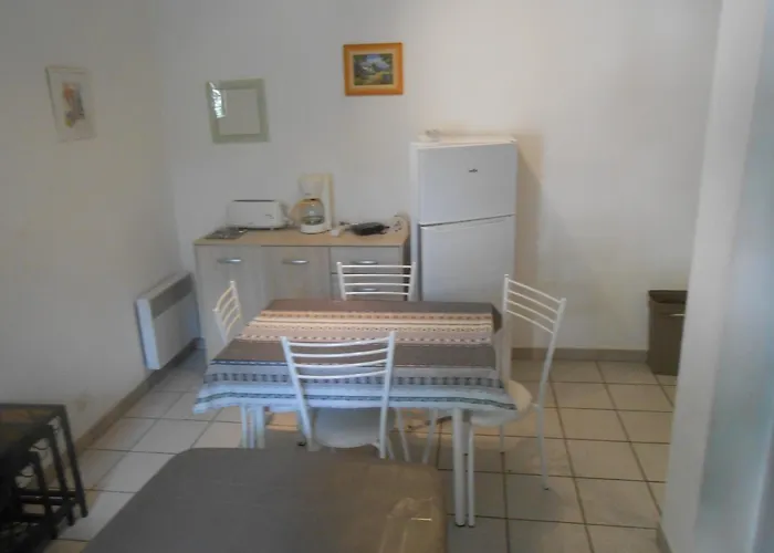 Bel Bord De Apartman *